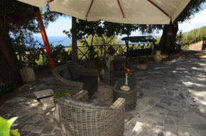 Гостиница Agriturismo La Focazza  Ашеа